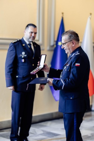 Zdjęcia z uroczystej zbiórki - odwołanie Komendanta Powiatowego Policji w Nysie insp. Krzysztofa Urbana